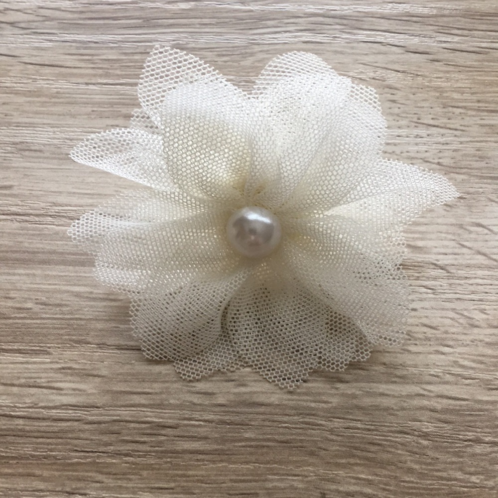 Floral cocktail ring